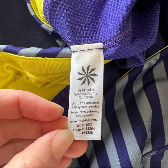 Athleta Swagger Fly By Skort striped Purple Lined SZ M - Picture 7 of 10
